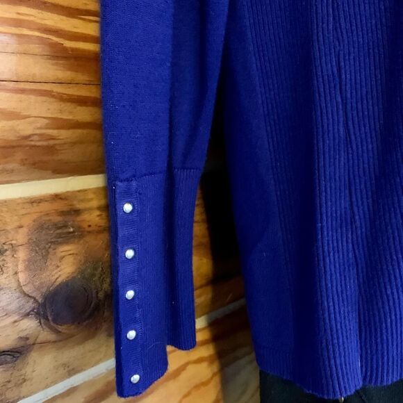 JM Collection Cobalt Blue Crewneck Sweater with Stud Detail on Sleeves Medium - Picture 4 of 6